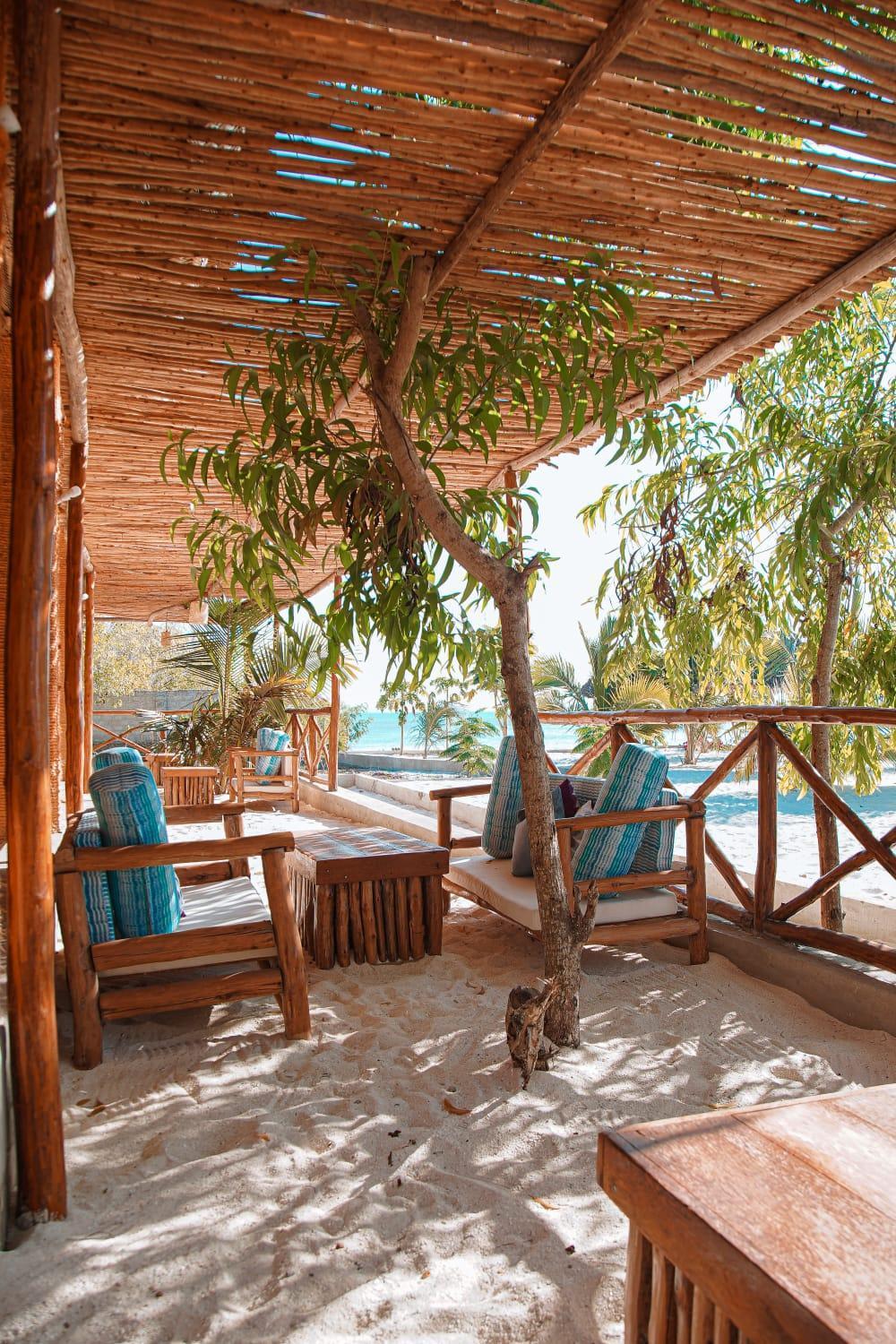 Kidoti Bay Hotel Buitenkant foto