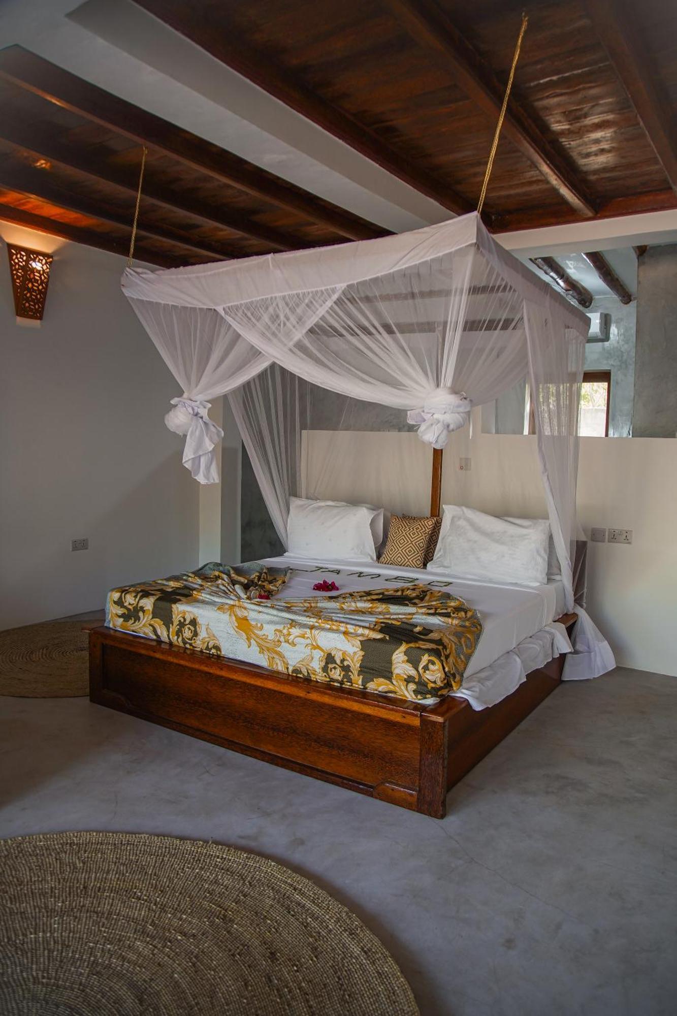 Kidoti Bay Hotel Kamer foto